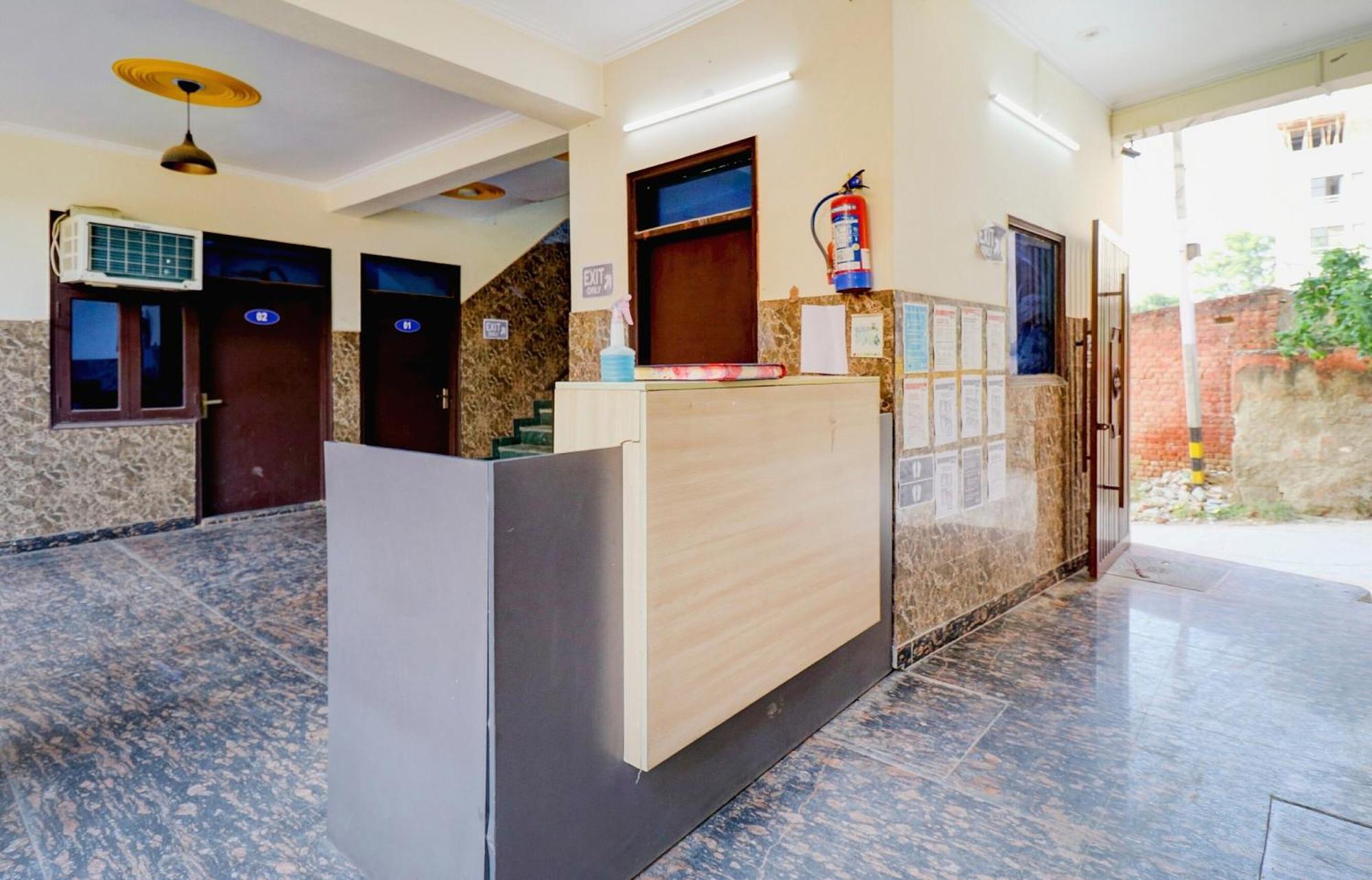Hotel O Urban Wings New Delhi Ngoại thất bức ảnh